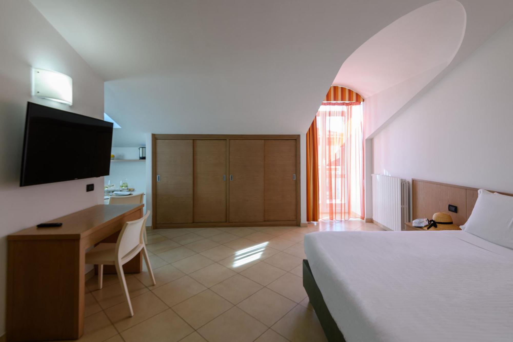 Hotel & Sasso Diano Marina